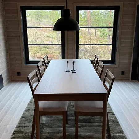 Brand-new For Rent At Lemonsjoen And Close To Besseggen 別荘